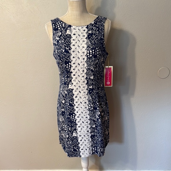 Dresses & Skirts - Lilly Pulitzer Navy and White Sleeveless Dress